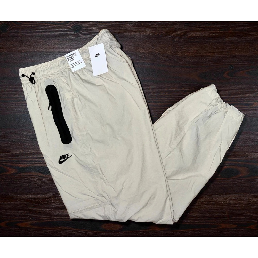 Nike Tech Woven Pants Mens M Oversized Light Orewood Black HM7158-104 NWT - Picture 6 of 7